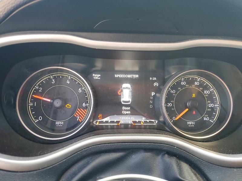 Продаж на аукціоні авто 2015 Jeep Cherokee, vin: 1C4PJMDB5FW736100, номер лоту: 48630266