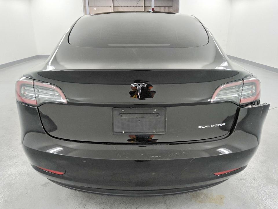 Auction sale of the 2021 Tesla Model 3, vin: 5YJ3E1EB3MF006820, lot number: 50672396