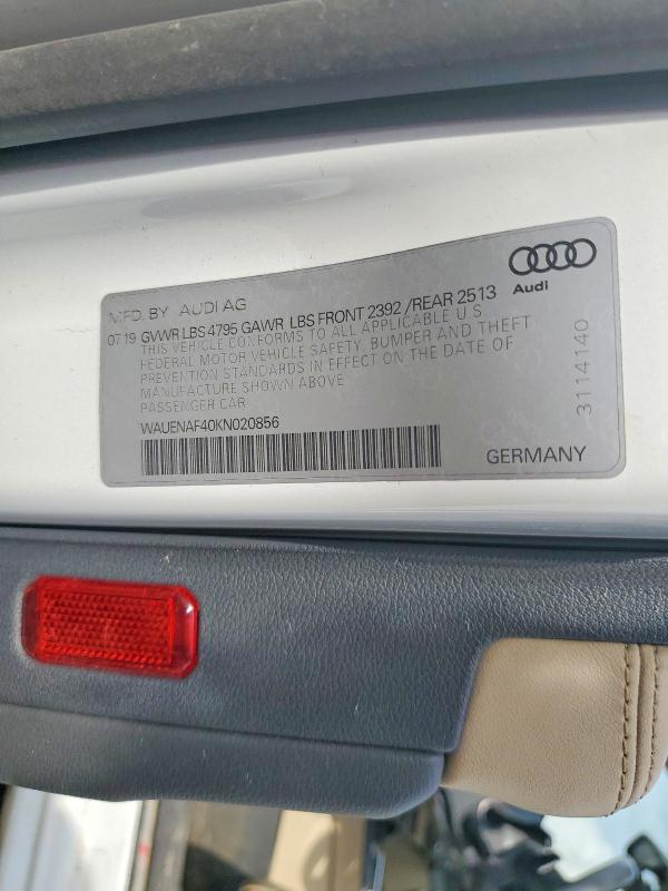 Продажа на аукционе авто 2019 Audi A4, vin: WAUENAF40KN020856, номер лота: 50337836