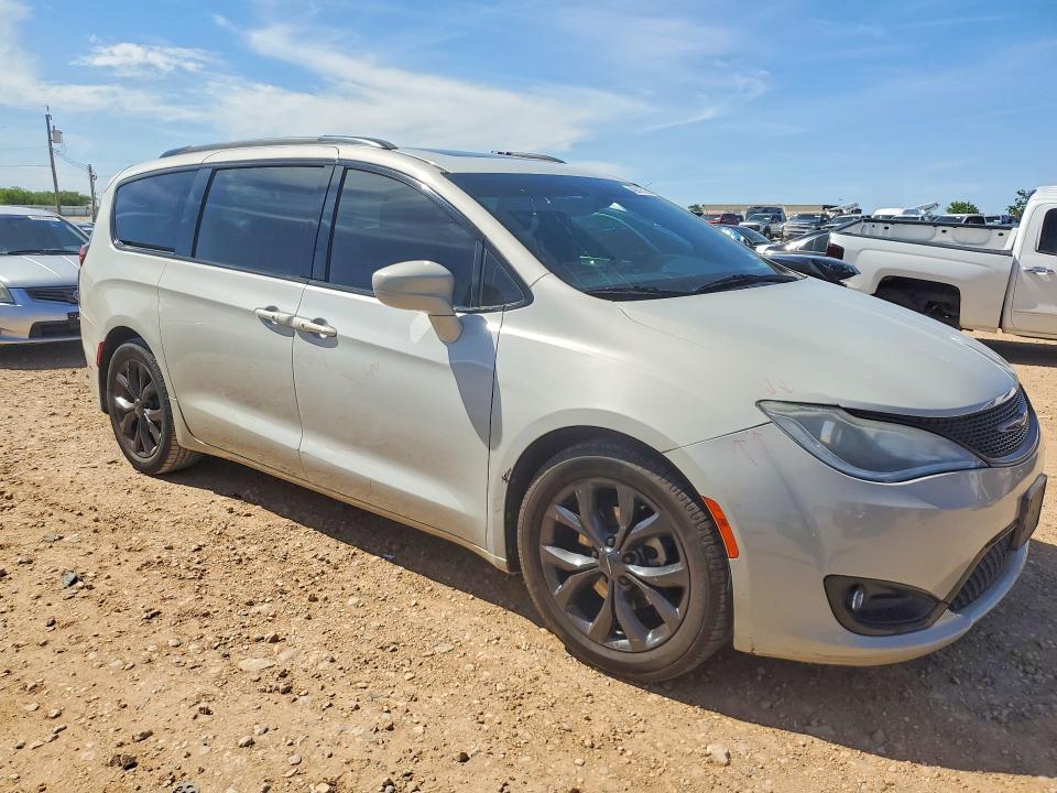 Продаж на аукціоні авто 2020 Chrysler Pacifica, vin: 2C4RC1FG1LR173500, номер лоту: 48801526