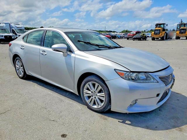 Продаж на аукціоні авто 2013 Lexus Es, vin: JTHBK1GG3D2065672, номер лоту: 51461606