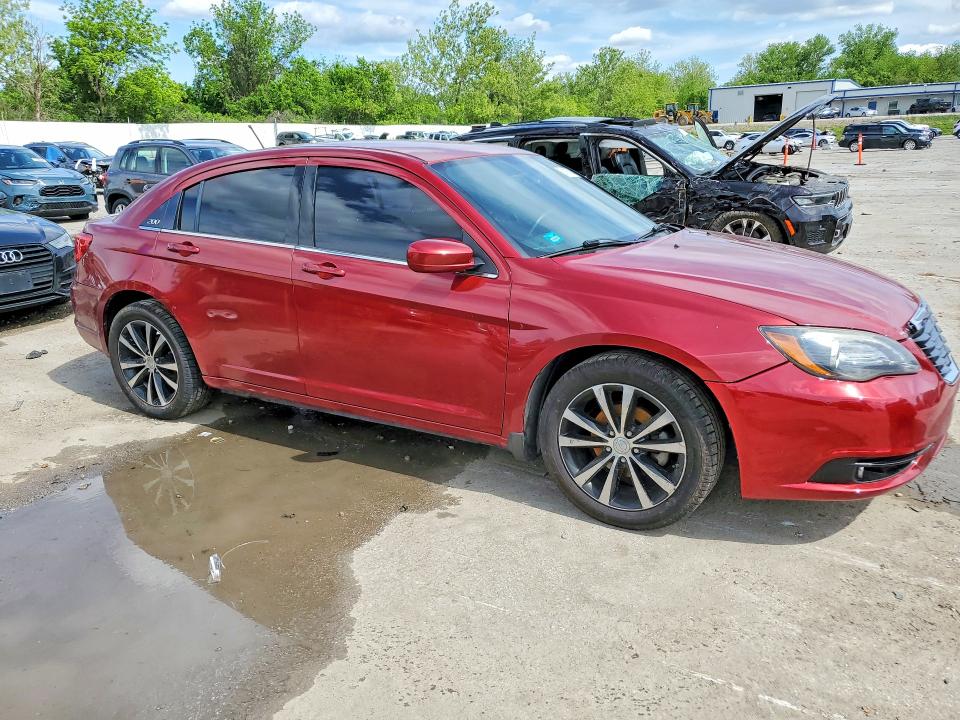 Продаж на аукціоні авто 2014 Chrysler 200 4d S, vin: 1C3CCBBG9EN178806, номер лоту: 51687216