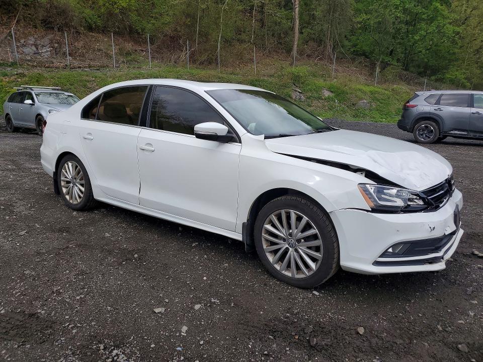 2016 Volkswagen Jetta მანქანა იყიდება აუქციონზე, vin: 3VWL17AJ3GM252730, აუქციონის ნომერი: 51864386