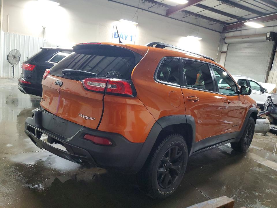 50226756 :رقم المزاد ، 1C4PJMBS7FW503693 vin ، 2015 Jeep Cherokee مزاد بيع