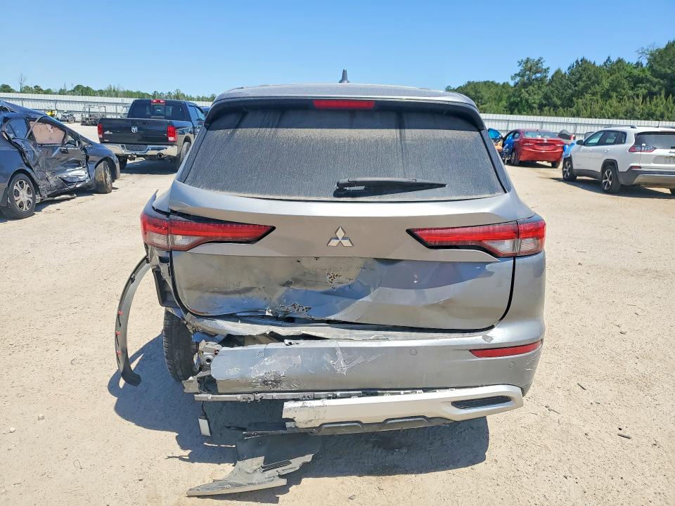 Продажа на аукционе авто 2022 Mitsubishi Outlander, vin: JA4J3UA88NZ016242, номер лота: 49642226