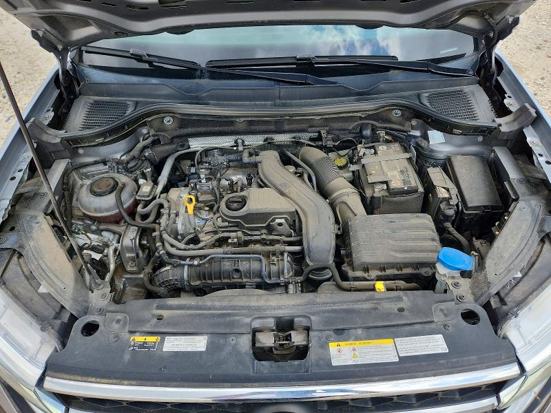 Продаж на аукціоні авто 2022 Volkswagen Taos, vin: 3VV2X7B25NM084737, номер лоту: 49795636