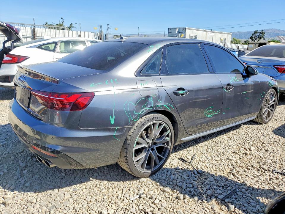 Продажа на аукционе авто 2020 Audi S4, vin: WAUB4AF45LA061448, номер лота: 48517756