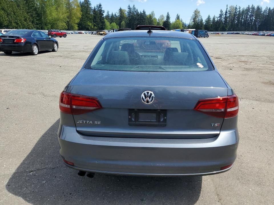 51205686 :رقم المزاد ، 3VWDB7AJXHM299000 vin ، 2017 Volkswagen Jetta مزاد بيع
