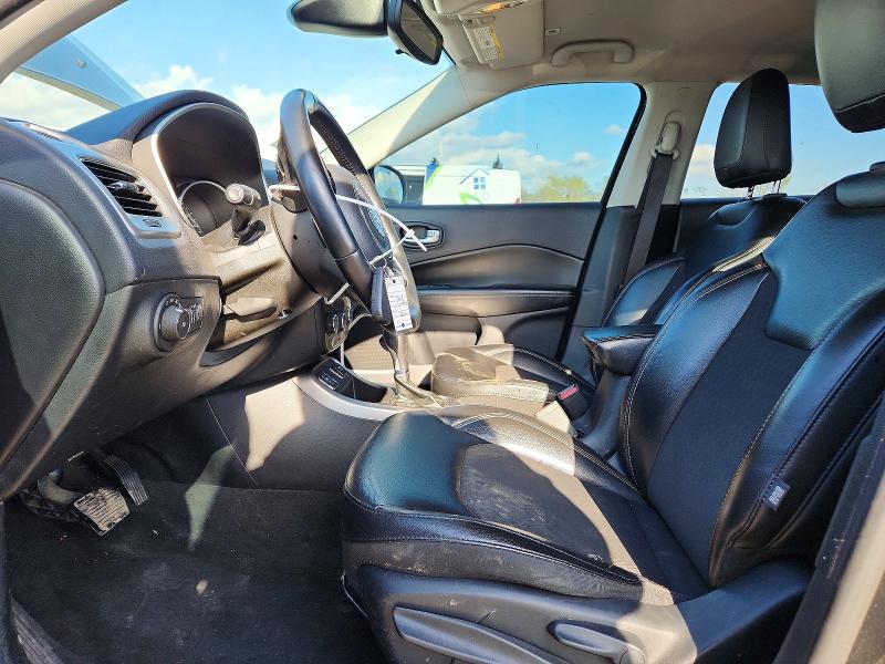 49954436 :رقم المزاد ، 3C4NJCBB6JT502843 vin ، 2018 Jeep Compass مزاد بيع