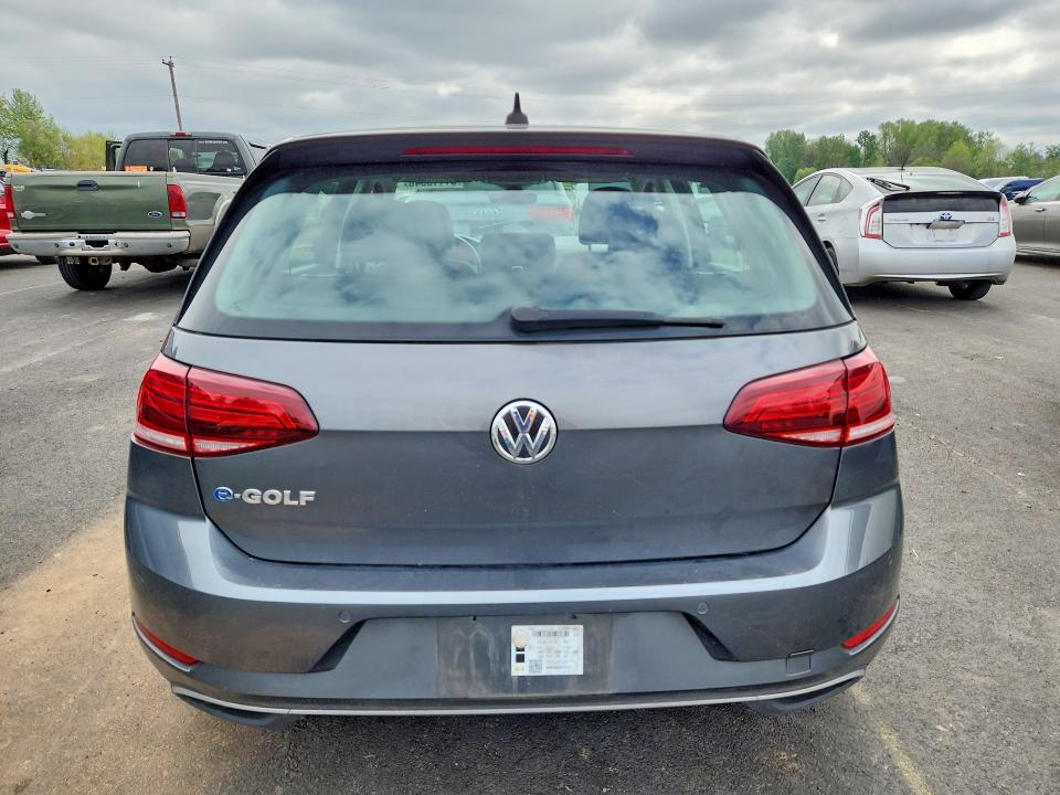 51118046 :رقم المزاد ، WVWPR7AU0KW909175 vin ، 2019 Volkswagen E-golf مزاد بيع