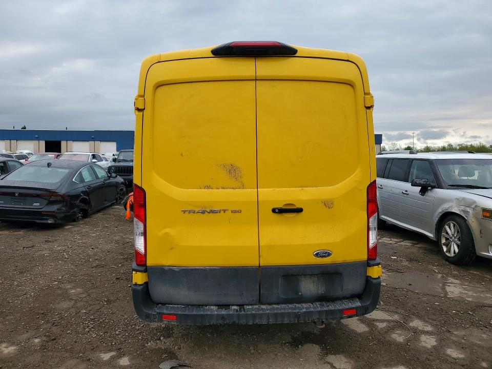 51656846 :رقم المزاد ، 1FTYE1C85LKA55550 vin ، 2020 Ford Transit مزاد بيع