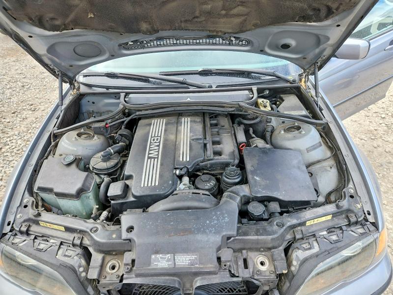 51173456 :رقم المزاد ، WBAAZ33474KP84811 vin ، 2004 Bmw 325 مزاد بيع