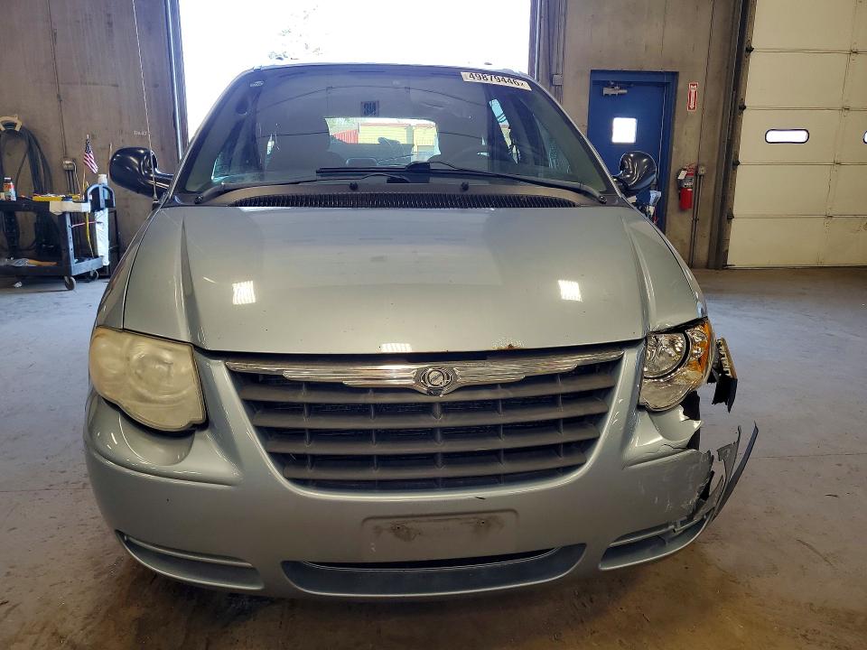 Продажа на аукционе авто 2005 Chrysler Town & Country, vin: 2C4GP44R45R199397, номер лота: 49879446