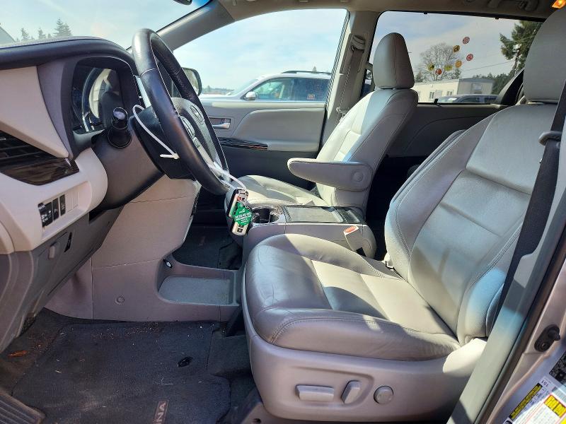 Продажа на аукционе авто 2017 Toyota Sienna, vin: 5TDDZ3DC6HS181336, номер лота: 50774436