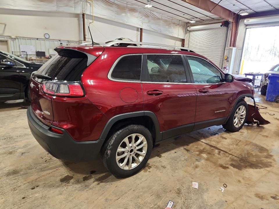 49564716 :رقم المزاد ، 1C4PJLCB6KD221849 vin ، 2019 Jeep Cherokee مزاد بيع