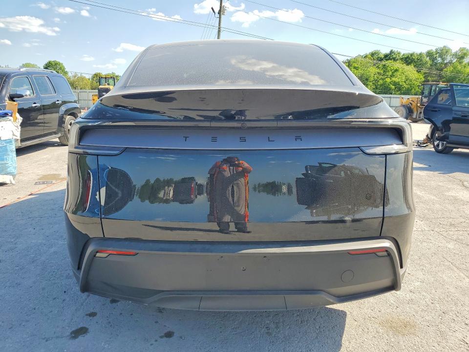 Auction sale of the 2026 Tesla Model Y, vin: 7SAYGDED2TA495633, lot number: 50959996