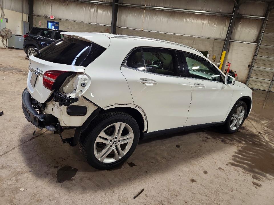 51538856 :رقم المزاد ، WDCTG4GB6KU016765 vin ، 2019 Mercedes-benz Gla مزاد بيع