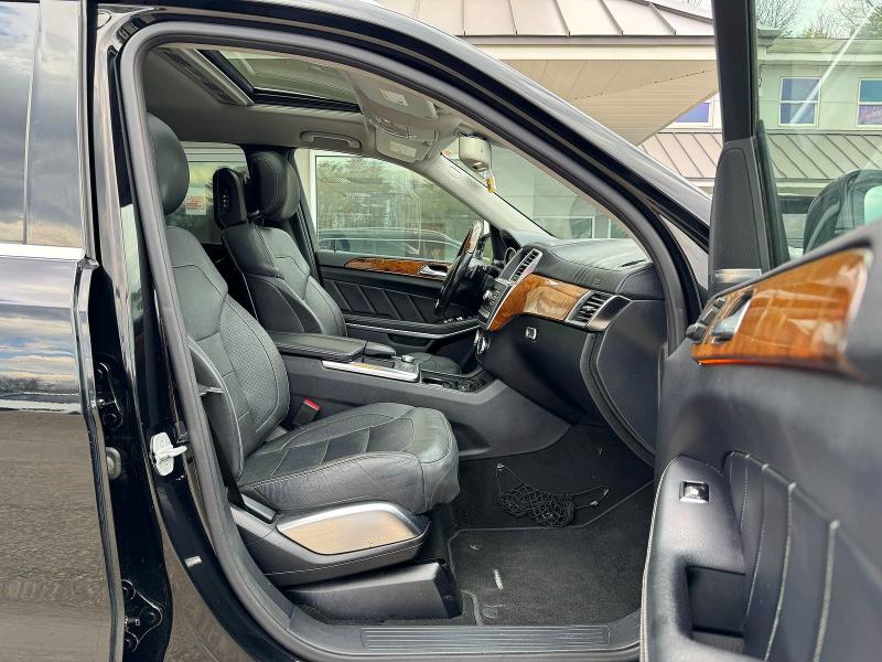 2015 Mercedes-benz Gl მანქანა იყიდება აუქციონზე, vin: 4JGDF7DE1FA508457, აუქციონის ნომერი: 50276166