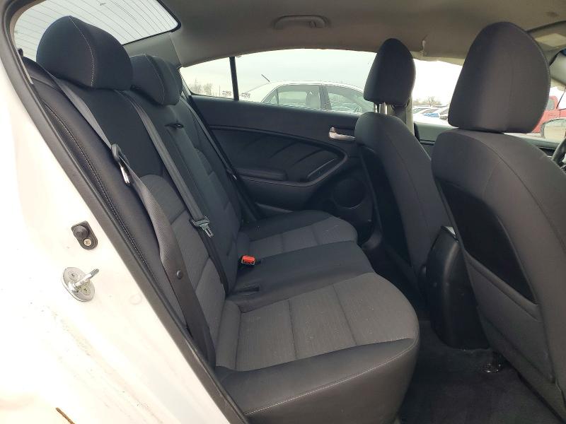 Продажа на аукционе авто 2017 Kia Forte, vin: 3KPFL4A78HE123312, номер лота: 49177266