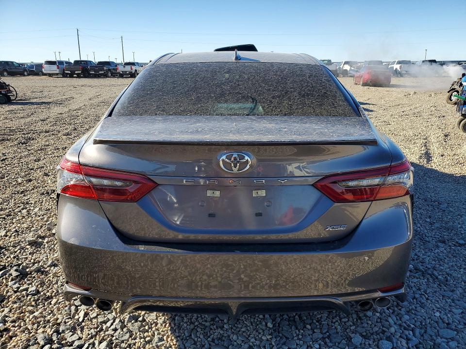 48250906 :رقم المزاد ، 4T1K61AK0PU769089 vin ، 2023 Toyota Camry مزاد بيع