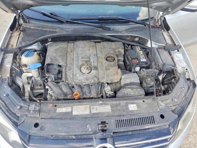 50415526 :رقم المزاد ، 1VWBP7A30DC015931 vin ، 2013 Volkswagen Passat مزاد بيع