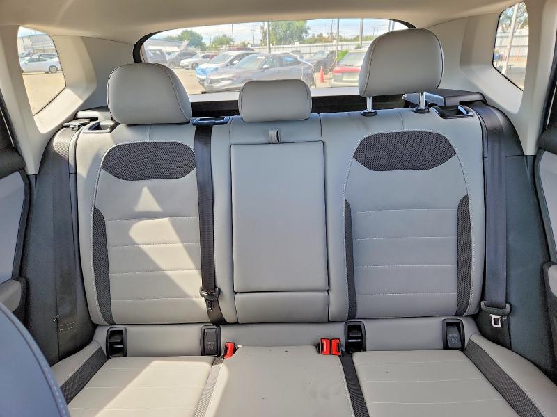 Продаж на аукціоні авто 2022 Volkswagen Taos, vin: 3VVSX7B21NM019951, номер лоту: 50370006