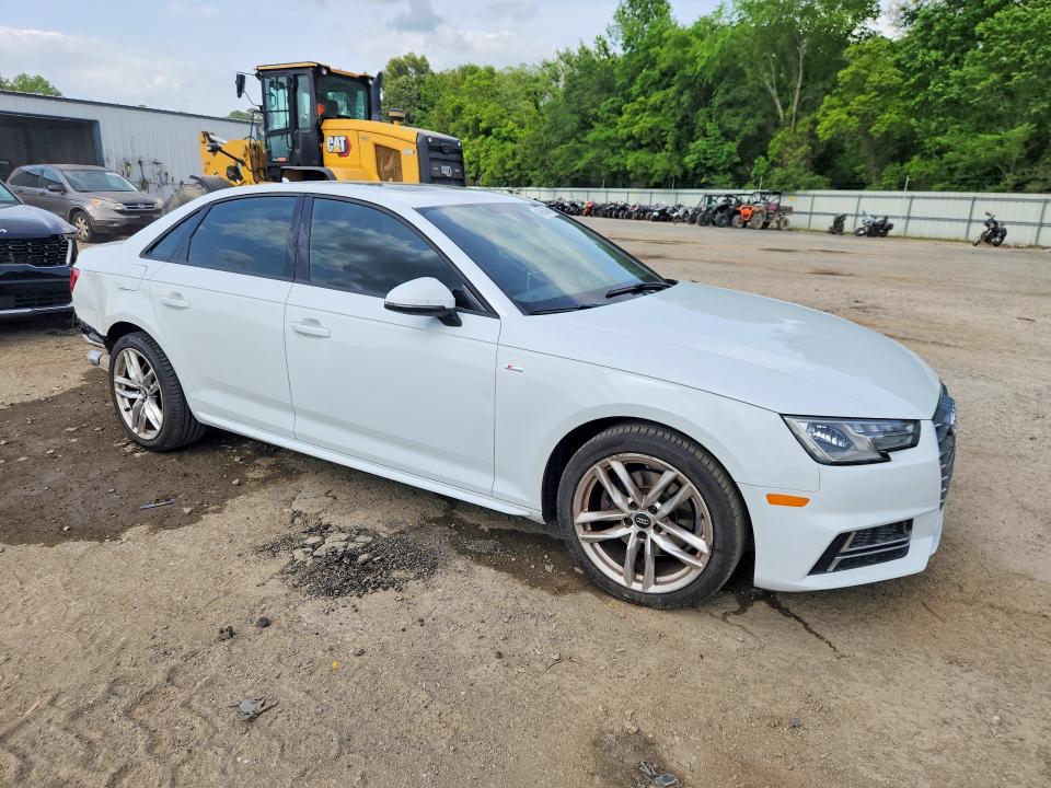 Продажа на аукционе авто 2017 Audi A4, vin: WAUKMAF48HN058219, номер лота: 48964386