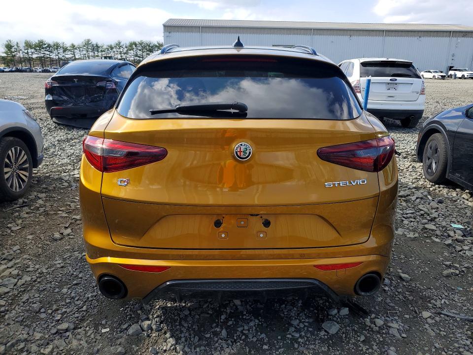 2022 Alfa Romeo Stelvio მანქანა იყიდება აუქციონზე, vin: ZASPAKBN8N7D31611, აუქციონის ნომერი: 48508406