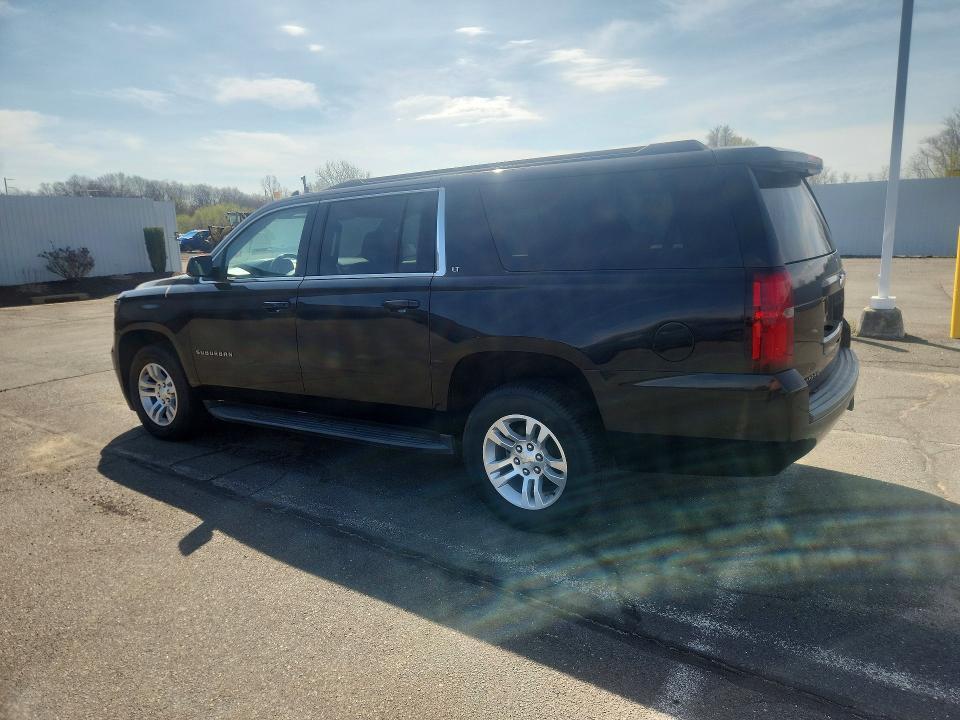 Auction sale of the 2017 Chevrolet Suburban, vin: 1GNSKHKC6HR198512, lot number: 50122916