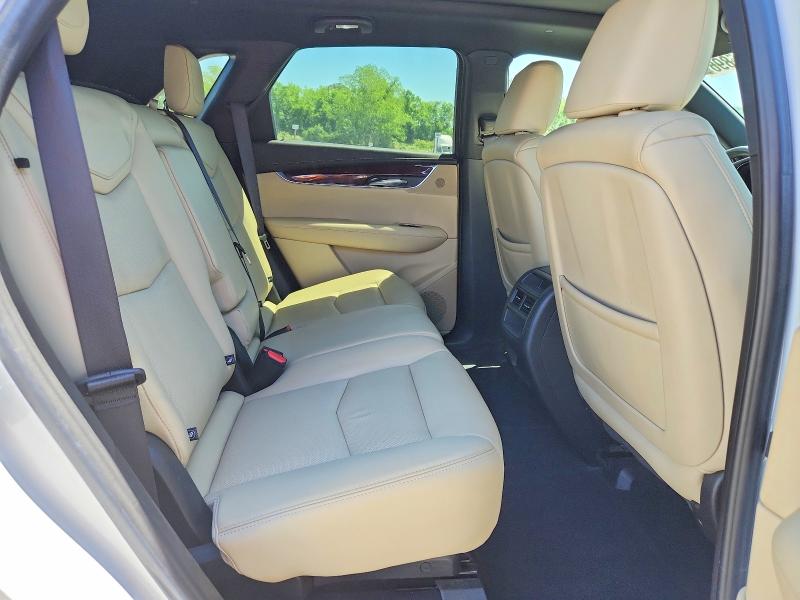 50565896 :رقم المزاد ، 1GYKNCRS1JZ236633 vin ، 2018 Cadillac Xt5 مزاد بيع