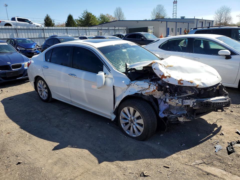 2015 Honda Accord მანქანა იყიდება აუქციონზე, vin: 1HGCR2F84FA144182, აუქციონის ნომერი: 46998756