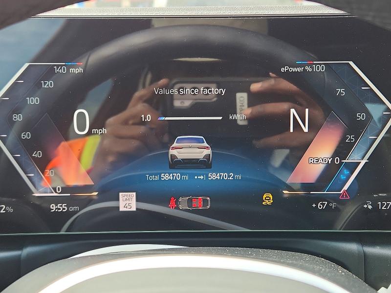 49159576 :رقم المزاد ، WBY73AW01NFN10198 vin ، 2022 Bmw I4 مزاد بيع