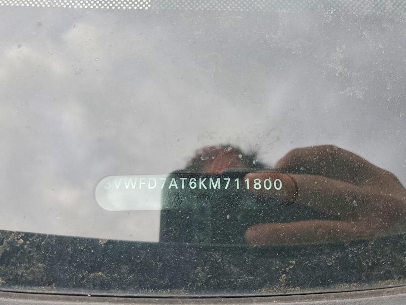 49736626 :رقم المزاد ، 3VWFD7AT6KM711800 vin ، 2019 Volkswagen Beetle مزاد بيع