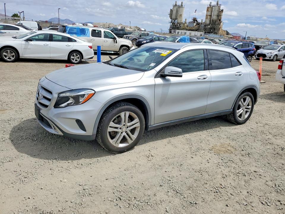 2015 Mercedes-benz Gla მანქანა იყიდება აუქციონზე, vin: WDCTG4GB7FJ094415, აუქციონის ნომერი: 48587616