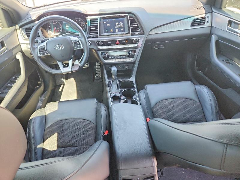 49638546 :رقم المزاد ، 5NPE34AF3JH713907 vin ، 2018 Hyundai Sonata مزاد بيع