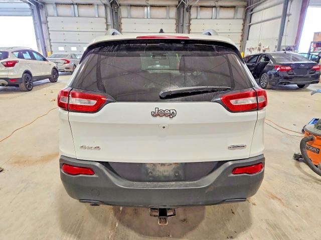 Продажа на аукционе авто 2016 Jeep Cherokee, vin: 1C4PJMCB3GW153818, номер лота: 50158416