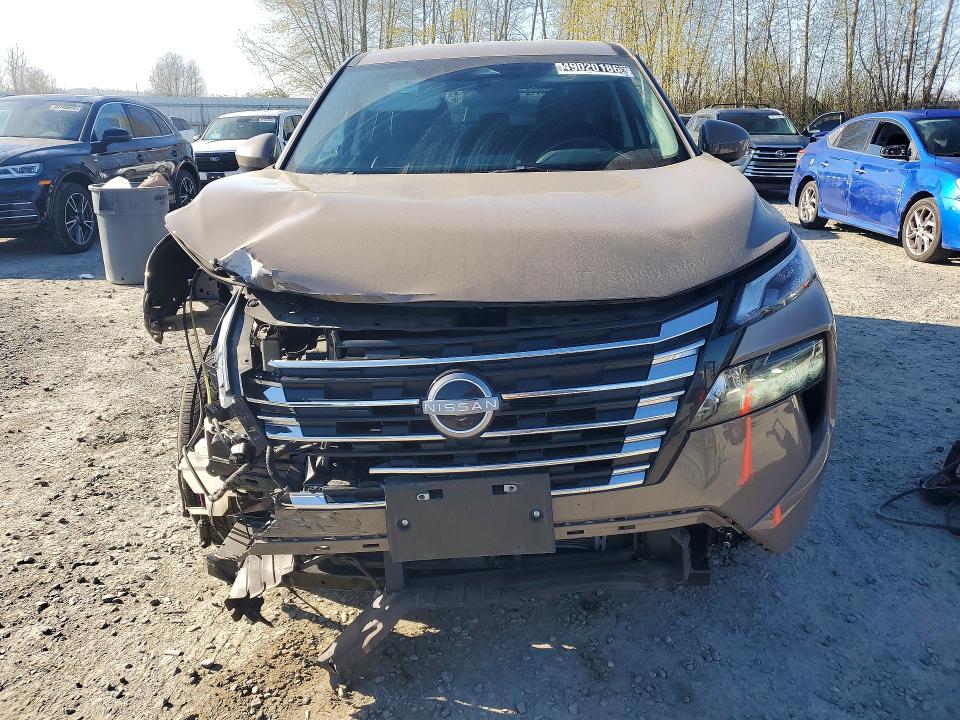 49020186 :رقم المزاد ، 5N1BT3BA8SC776011 vin ، 2025 Nissan Rogue مزاد بيع