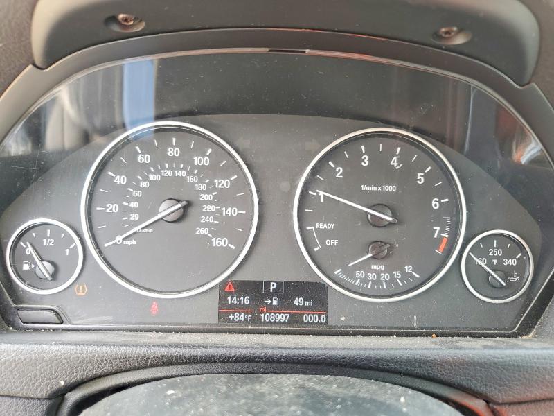 49927076 :رقم المزاد ، WBA8E1G3XHNU15476 vin ، 2017 Bmw 320 مزاد بيع