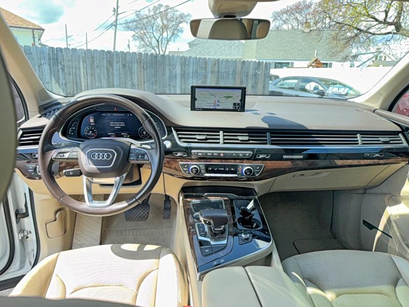 2018 Audi Q7 მანქანა იყიდება აუქციონზე, vin: WA1LAAF71JD023215, აუქციონის ნომერი: 50125236