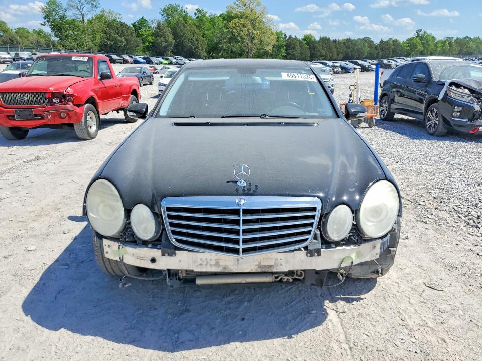 49841526 :رقم المزاد ، WDBUF56X59B414618 vin ، 2009 Mercedes-benz E مزاد بيع