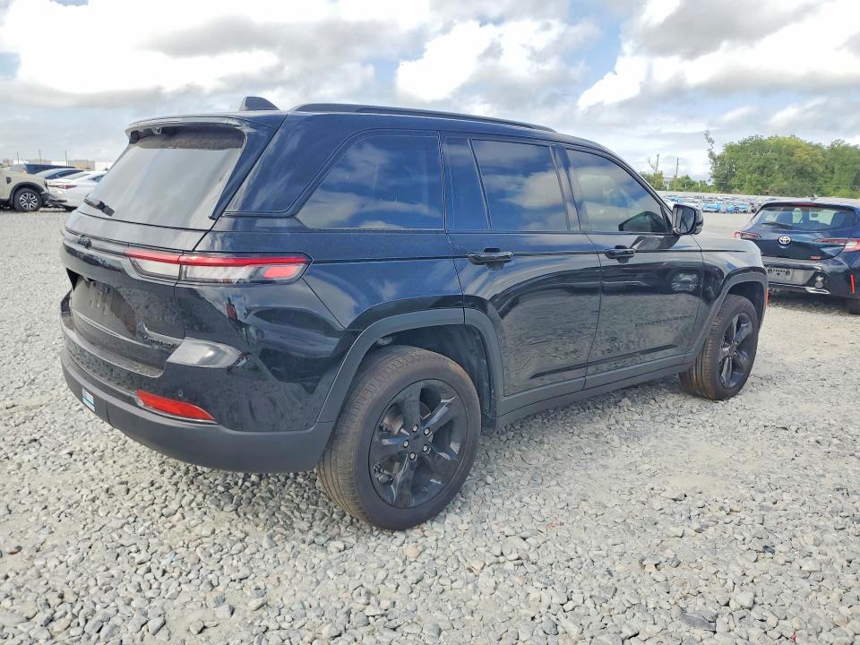 Продажа на аукционе авто 2024 Jeep Grand Cherokee, vin: 1C4RJHBG8R8951624, номер лота: 51497596
