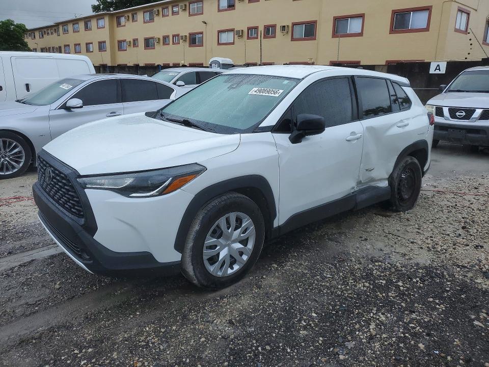 2022 Toyota Corolla Cross მანქანა იყიდება აუქციონზე, vin: 7MUAAAAG6NV018712, აუქციონის ნომერი: 49089056