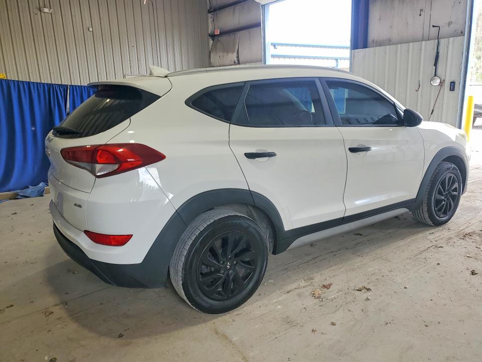 49864576 :رقم المزاد ، KM8J3CA48JU615478 vin ، 2018 Hyundai Tucson مزاد بيع