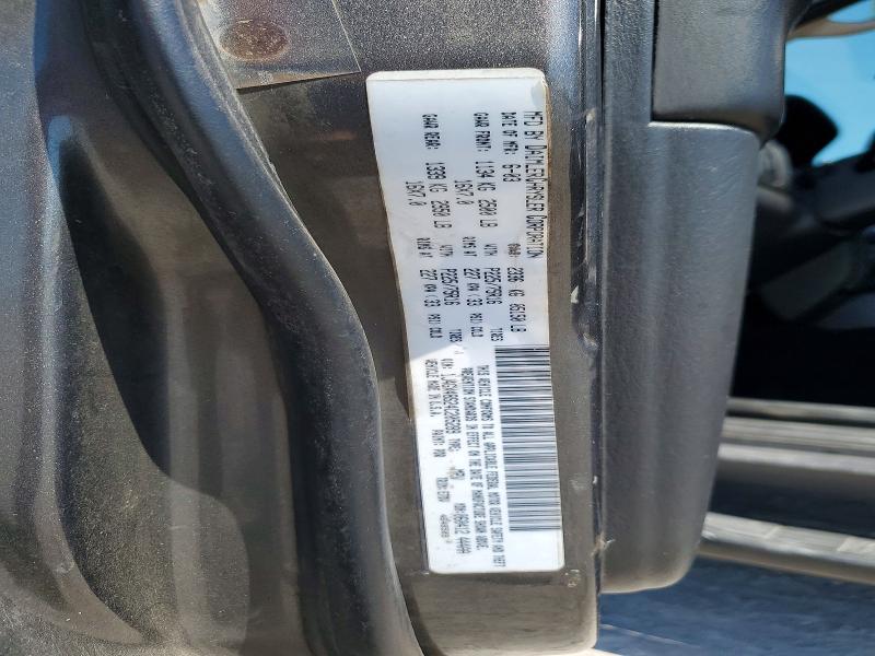 49413916 :رقم المزاد ، 1J4GX48S24C205289 vin ، 2004 Jeep Grand Cherokee مزاد بيع