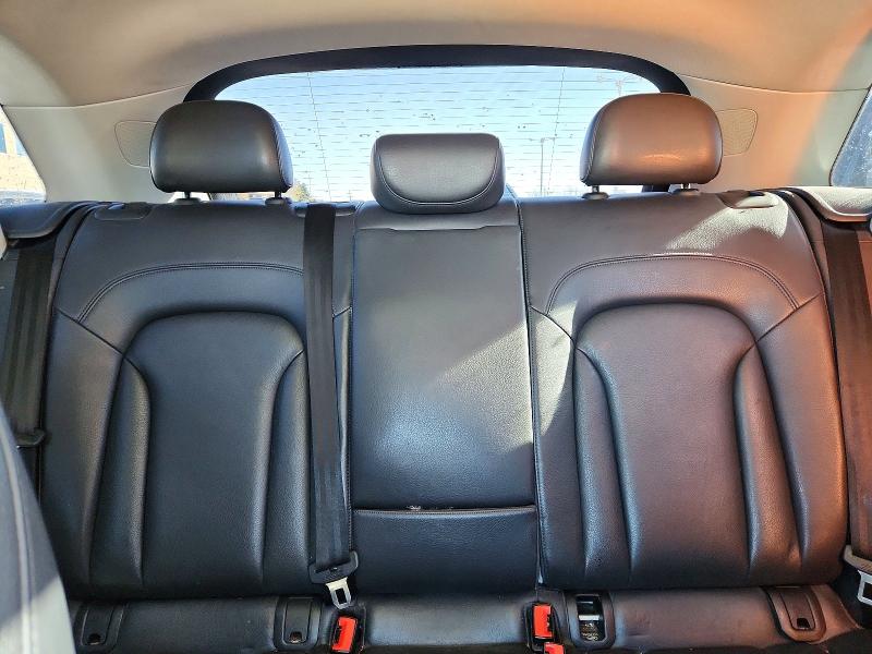 48760966 :رقم المزاد ، WA1EFCFS8FR013429 vin ، 2015 Audi Q3 مزاد بيع