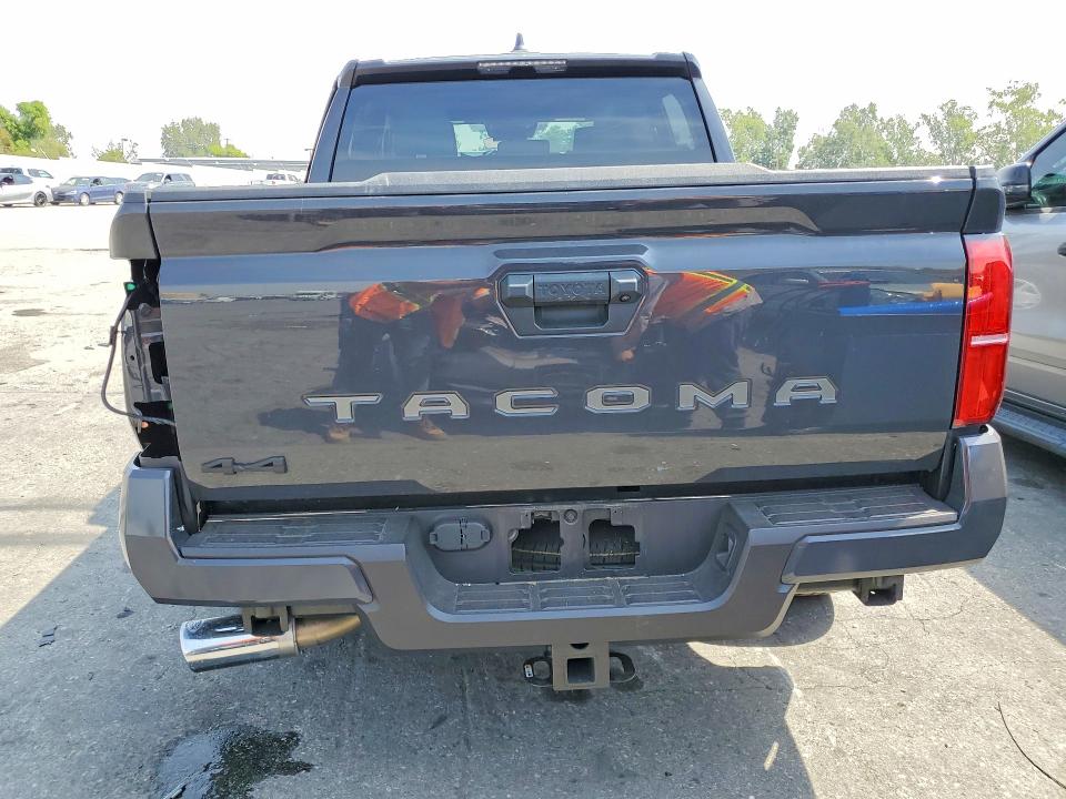 2025 Toyota Tacoma მანქანა იყიდება აუქციონზე, vin: 3TMLB5JN2SM138220, აუქციონის ნომერი: 49425836