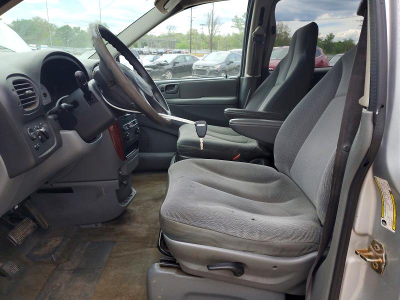 50166126 :رقم المزاد ، 1C4GP45R15B330072 vin ، 2005 Chrysler Town & Country مزاد بيع