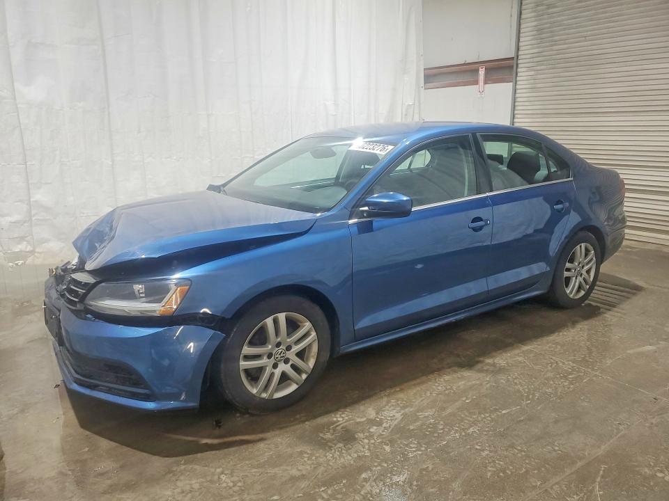 50223276 :رقم المزاد ، 3VW2B7AJ9HM239670 vin ، 2017 Volkswagen Jetta مزاد بيع