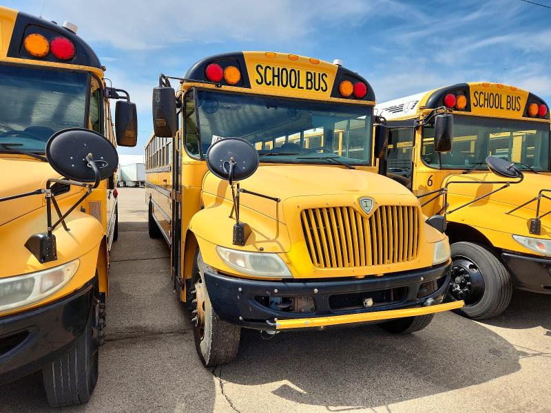 47112116 :رقم المزاد ، 4DRBUSKN3BB374798 vin ، 2011 Ic Corporation Ce Series School مزاد بيع