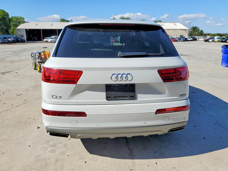 2019 Audi Q7 მანქანა იყიდება აუქციონზე, vin: WA1AHAF73KD047066, აუქციონის ნომერი: 48976976